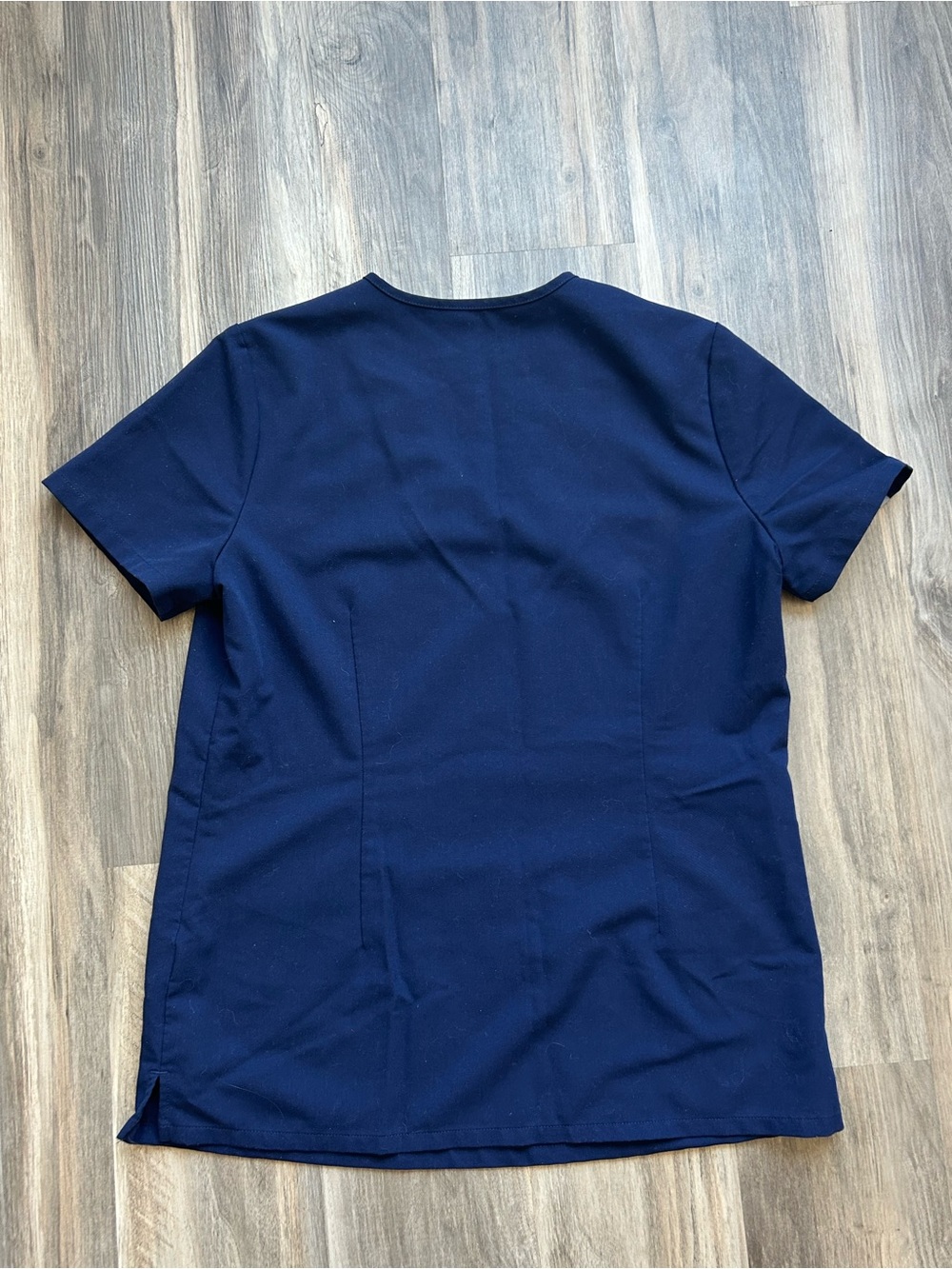 FIGS Scrub Top - Picture 6 of 7